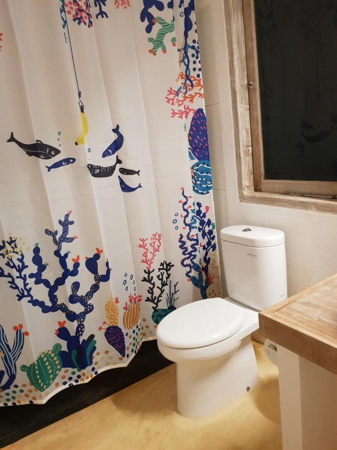 Ten Rooms Teluk Bakau Luaran gambar